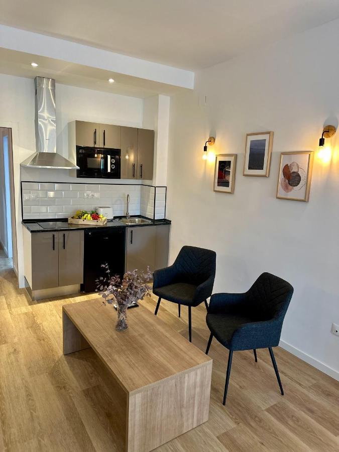 Apart-hotel First Flatotel International 3*