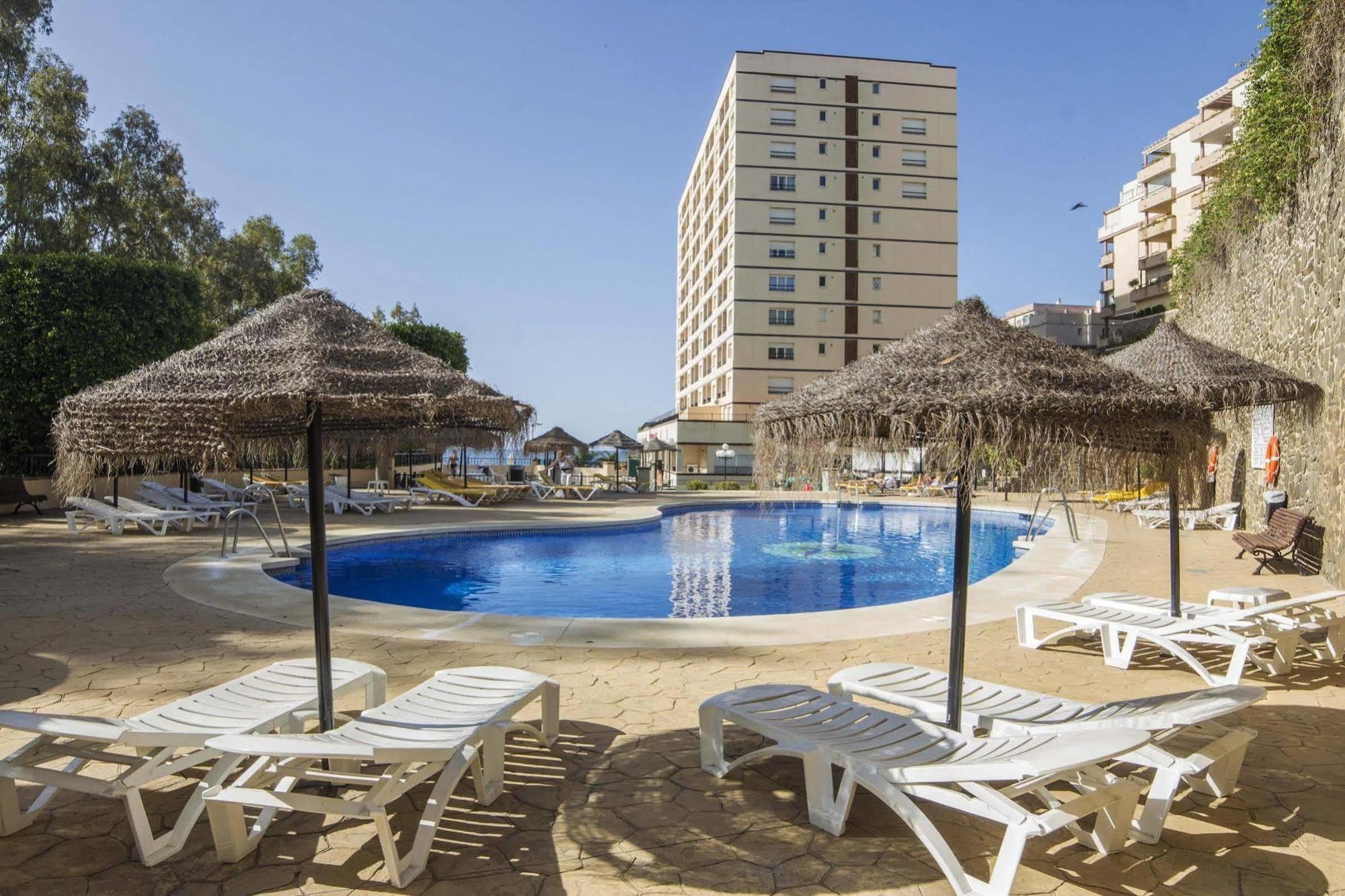 Apart-hotel First Flatotel International 3*